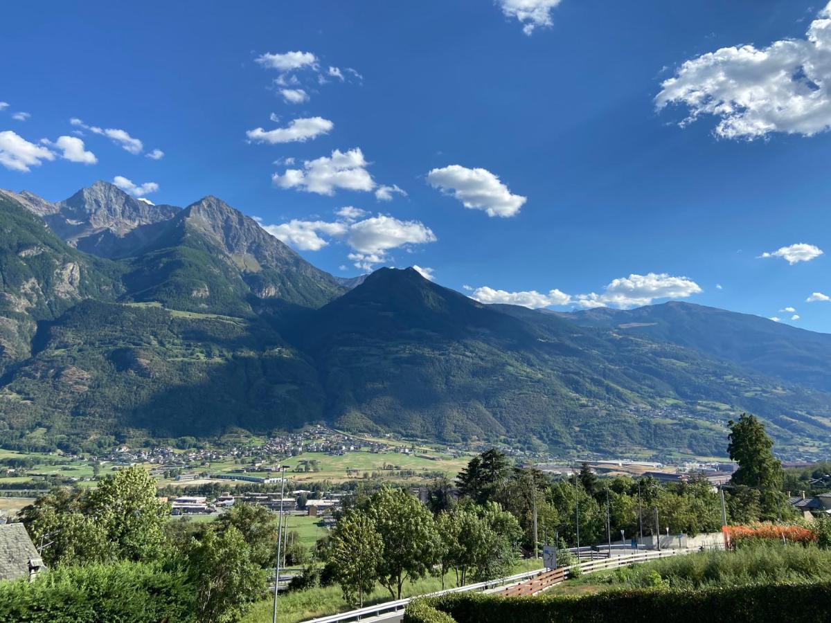 Design & Mountain View Bedroom Aosta Dış mekan fotoğraf